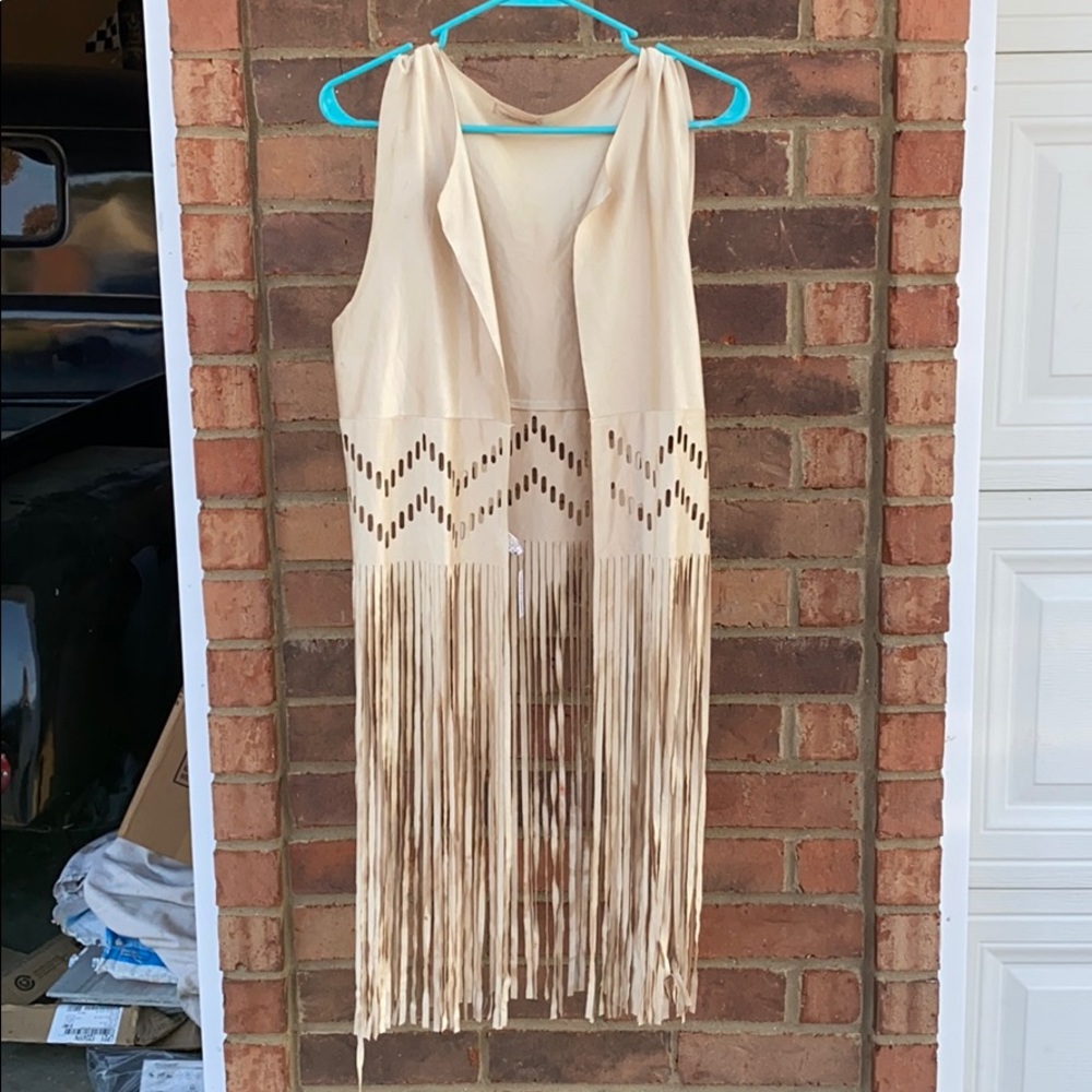 Ethel&Myrtle fringe vest